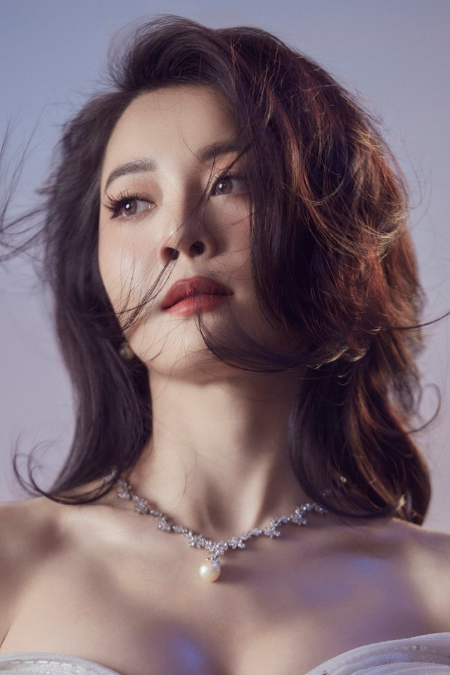 Karen Nguyễn cho biết đây là vai diễn cô chờ đợi nhiều năm Karen Nguyễn cho biết đây là vai diễn cô chờ đợi nhiều năm