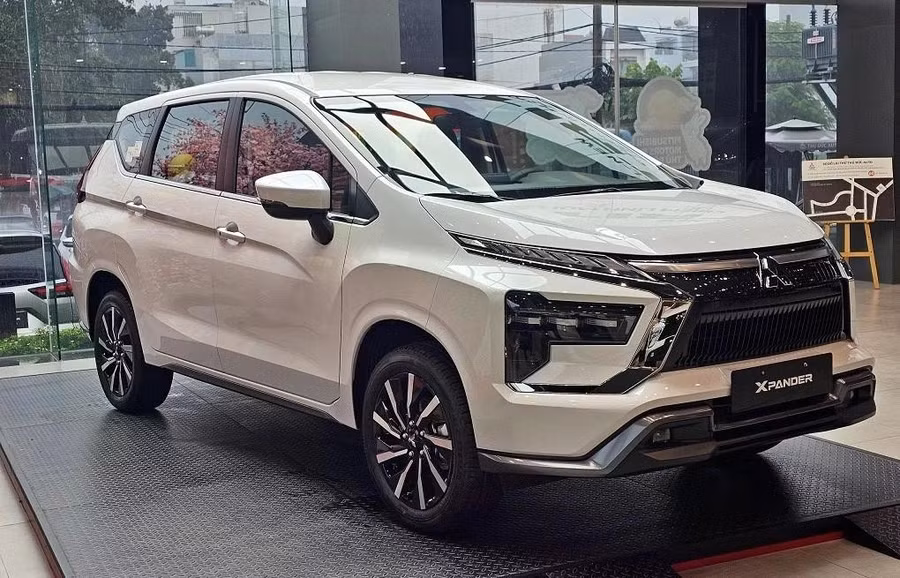 Mitsubishi Xpander vẫn là mẫu MPV 7 chỗ cỡ nhỏ sử dụng động cơ đốt trong hút khách nhất. ẢNH: C.T