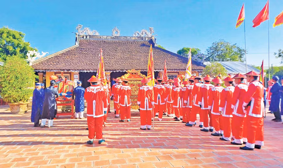 Lễ cúng Quý Xuân tại An Khê đình và An Khê trường (khu di tích Tây Sơn thượng đạo) thể hiện lòng tri ân các bậc tiền hiền khai khẩn, lập làng. Ảnh: Lưu Hồng Sơn