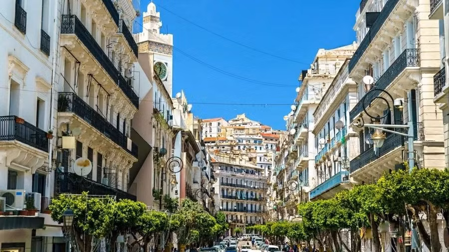 Algeria lọt Top 20 điểm đến hàng đầu nên ghé thăm trong năm 2026 triển khai nhiều chính sách cụ thể, tập trung vào xúc tiến du lịch, thu hút đầu tư và hiện đại hóa hạ tầng. Ảnh: : Kayak