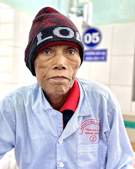 Ông RƠ MAH THON-người dân làng Beng, xã Ia Chia