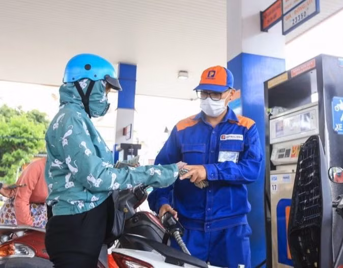 Giá xăng dự báo giảm vào ngày 11/12.