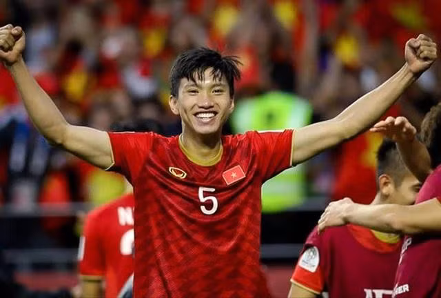 Đoàn Văn Hậu, biểu tượng một thời của bóng đá Việt Nam. ẢNH: NGỌC LINH