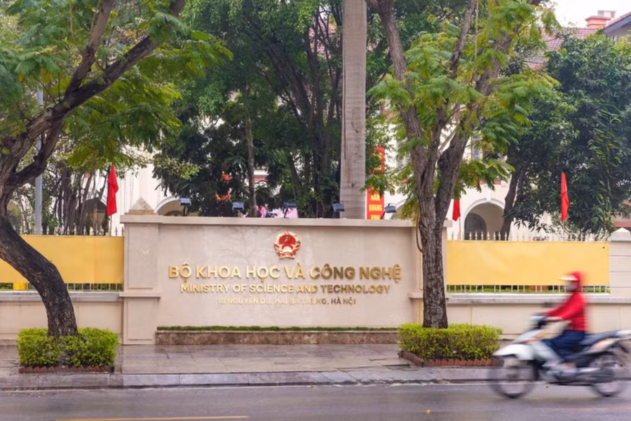 Danh sách 14 đơn vị sự nghiệp công lập trực thuộc Bộ Khoa học và Công nghệ. Ảnh minh họa: Minh Sơn/Vietnam+