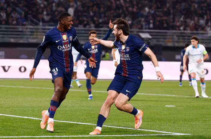 Ousmane Dembele mở tỉ số cho PSG