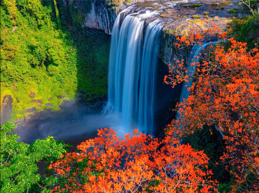 Thác K50 (Hang Én) nằm trong Khu Bảo tồn thiên nhiên Kon Chư Răng là một trong những thác nước đẹp nhất Việt Nam. Ảnh: Phạm Quý