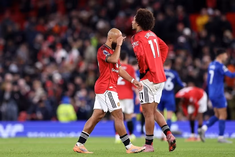 Manchester United thua ngay trên sân nhà trước Everton. (Nguồn: Getty Images)