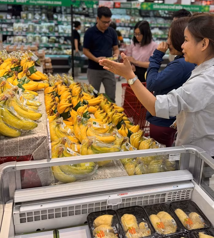 Sầu riêng và chuối của Hoàng Anh Gia Lai