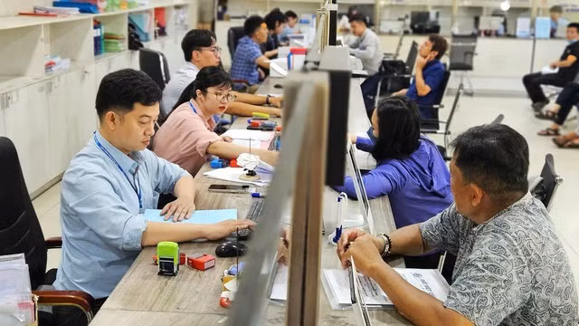 Bộ Nội vụ dự kiến danh mục vị trí việc làm ở cấp xã có 40 vị trí. ẢNH: SỸ ĐÔNG