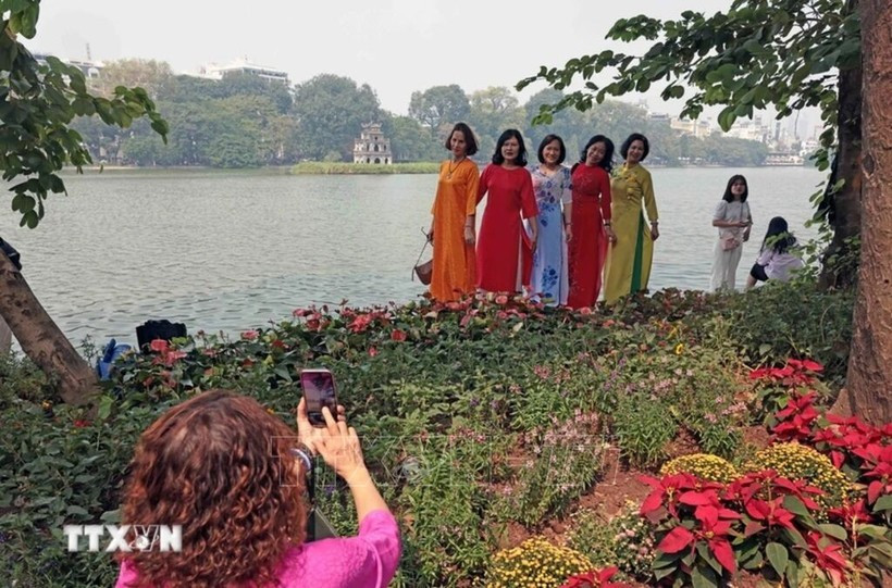 Nhiều khu vực có mưa, trưa chiều trời nắng trong ngày 8/3. (Nguồn ảnh: TTXVN)