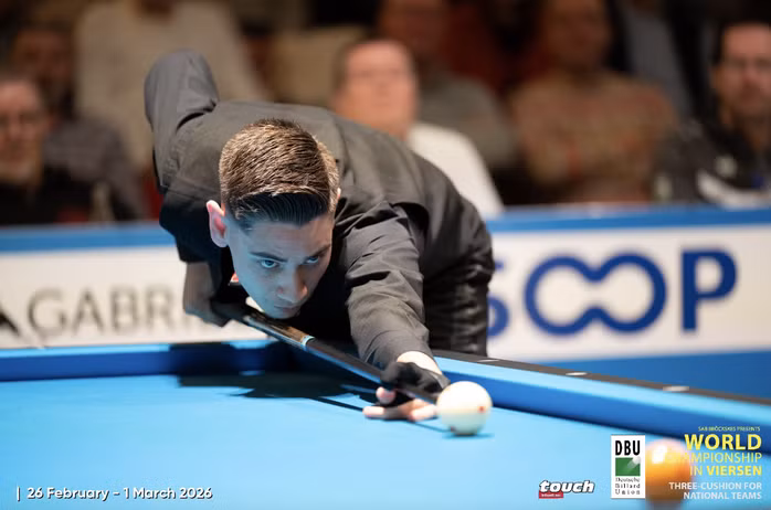 Amir Ibraimov đánh mất ưu thế trước Nguyễn Trần Thanh Tự