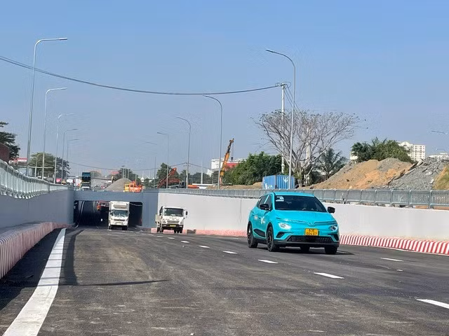 Hầm chui Hầm HC1 thông xe sáng nay