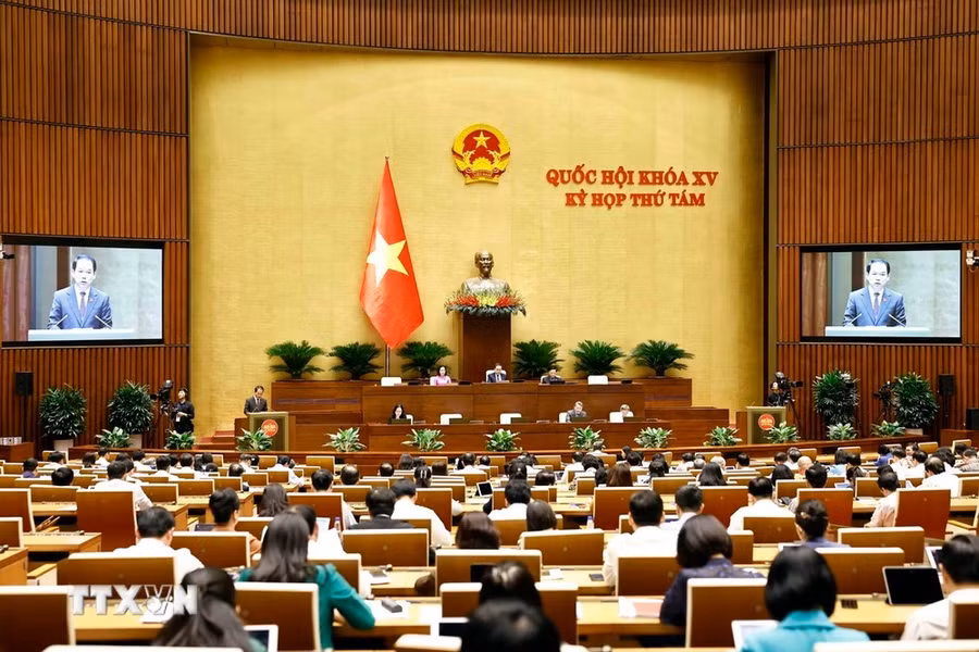 Tiếp tục Chương trình Kỳ họp thứ 8, Quốc hội khóa XV, chiều 25/10/2024, Quốc hội thảo luận về một số nội dung còn ý kiến khác nhau của dự thảo Luật Công chứng (sửa đổi). (Ảnh: TTXVN)