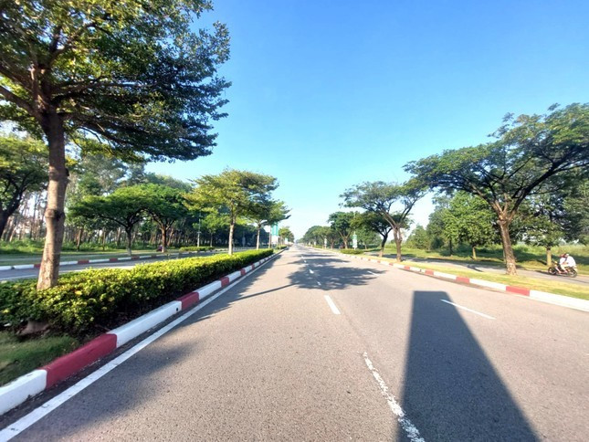 Nhiều địa phương lo ngại đoạn đường hiện hữu qua tỉnh Bình Dương không đạt chuẩn cao tốc và quy chuẩn chung của dự án.