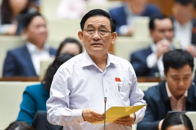 Đại biểu Quốc hội Trần Quốc Tuấn (đoàn Trà Vinh)