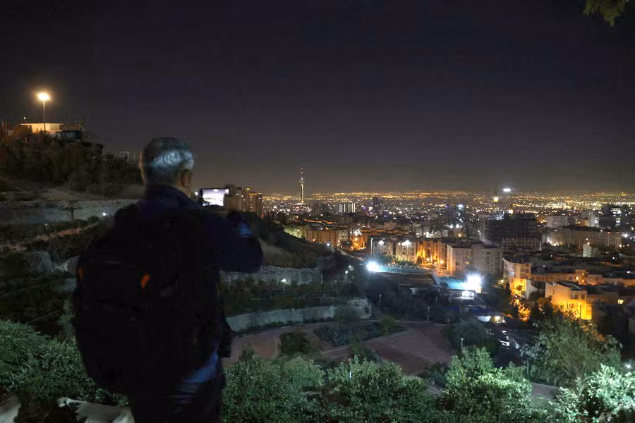 thu-do-tehran-cua-iran-sau-cac-vu-tan-cong-cua-israel-ngay-26-10-anh-reuters-8012-3657.jpg