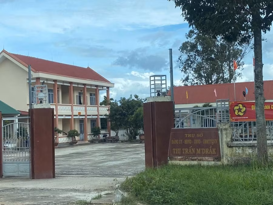 Trụ sở UBND thị trấn M'Đrắk