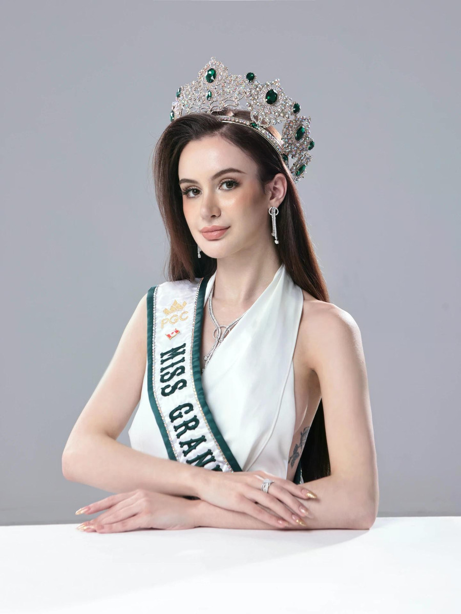 Miss Grand Canada Layanna Robinson khoe nhan sắc quyến rũ. ẢNH: VIVIAN