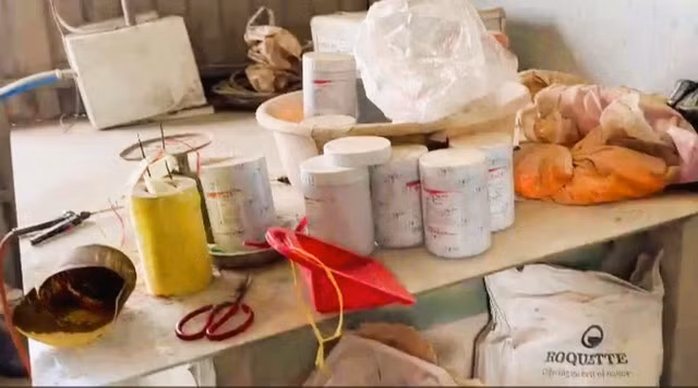 Vụ án đang gây rúng động dư luận khi đây là nhóm hàng hóa ảnh hưởng trực tiếp tới sức khỏe, tính mạng của người tiêu dùng, nhưng được sản xuất quy mô lớn