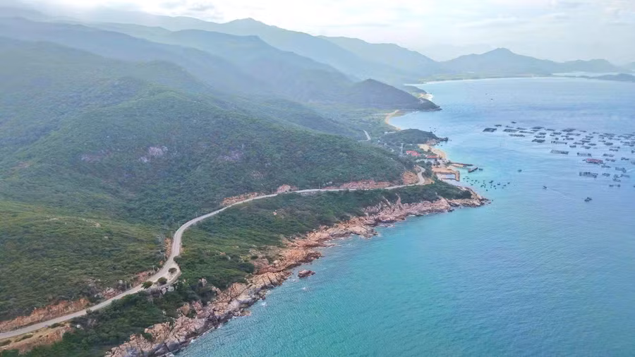 Tỉnh Khánh Hòa mới, với sự góp mặt của Ninh Thuận sẽ có đường bờ biển dài nhất Việt Nam. ẢNH: BÁ DUY