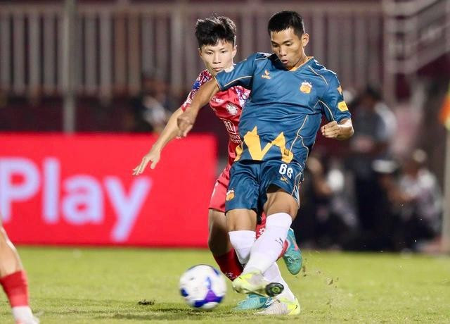 CLB HAGL hứa hẹn đạt kết quả tốt trước CLB Hồng Lĩnh Hà Tĩnh ở vòng 19 V-League. ẢNH: VPF CLB HAGL hứa hẹn đạt kết quả tốt trước CLB Hồng Lĩnh Hà Tĩnh ở vòng 19 V-League. ẢNH: VPF