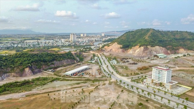 Một góc dự án Khu Đô thị - du lịch - văn hóa - thể thao hồ Phú Hòa. Một góc dự án Khu Đô thị - du lịch - văn hóa - thể thao hồ Phú Hòa.