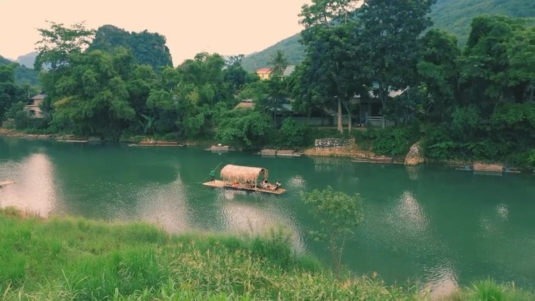 Trải nghiệm cảm giác ngồi thuyền ở Pù Luông. 6dulich.jpg