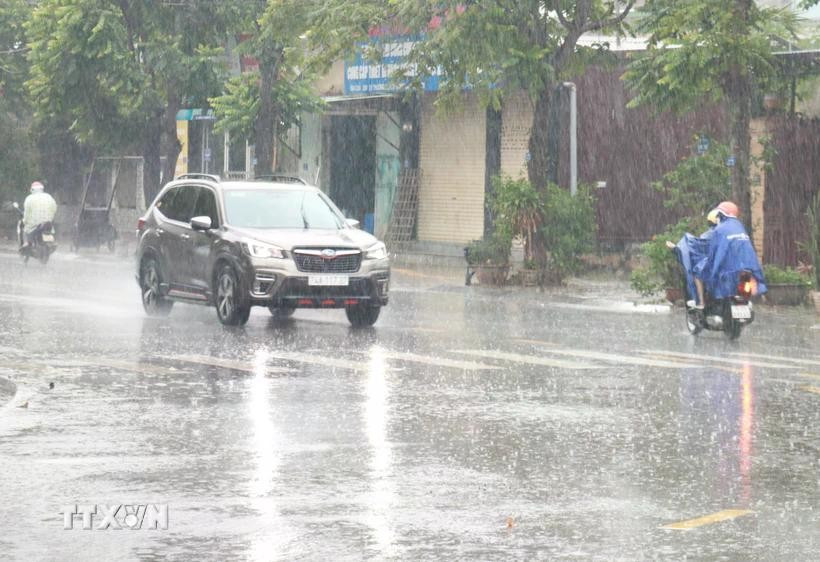 Bắc Bộ có khả năng xuất hiện mưa vừa đến mưa to. (Ảnh: Nguyên Lý/TTXVN) thoi-tiet-ngay-12-dd.jpg