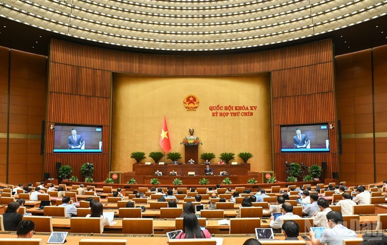 Kỳ họp thứ 9, Quốc hội khóa XV. (Ảnh: DUY LINH) buocngoat.jpg