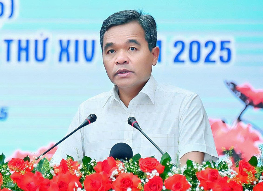 Bí thư Tỉnh ủy Hồ Văn Niên phát biểu tại hội nghị. Ảnh: Đức Thụy 3t.jpg