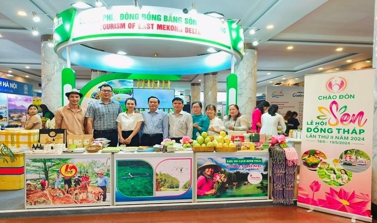 Đồng Tháp tham gia gian hàng quảng bá tại Hội chợ Du lịch Quốc tế Việt Nam. Ảnh dongthap.gov.vn 4-du-lich.jpg