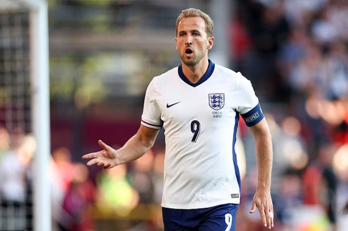 Harry Kane ghi bàn thắng thứ 73 cho "Tam sư" Harry Kane ghi bàn thắng thứ 73 cho "Tam sư"