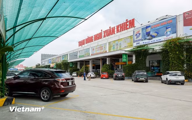 Trạm dừng nghỉ Xuân Khiêm trên đoạn tuyến cao tốc Cao Bồ-Mai Sơn được đưa vào vận hành, khai thác. (Ảnh: Việt Hùng/Vietnam+)