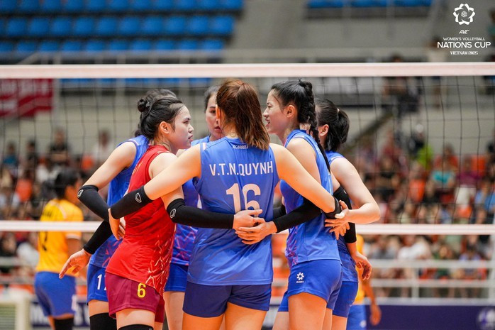 Bóng chuyền nữ Việt Nam lên hạng 29 thế giới Bóng chuyền nữ Việt Nam lên hạng 29 thế giới