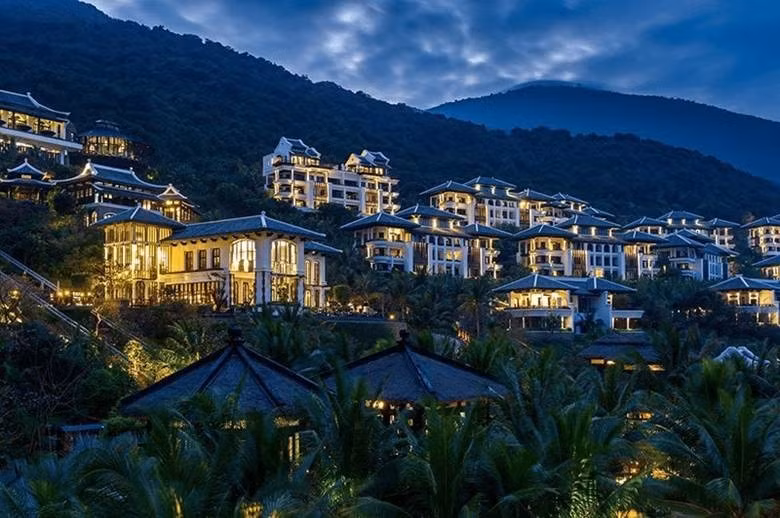 Intercontinental Danang Sun Peninsula Resort - nơi huyền thoại giao hòa cùng đẳng cấp