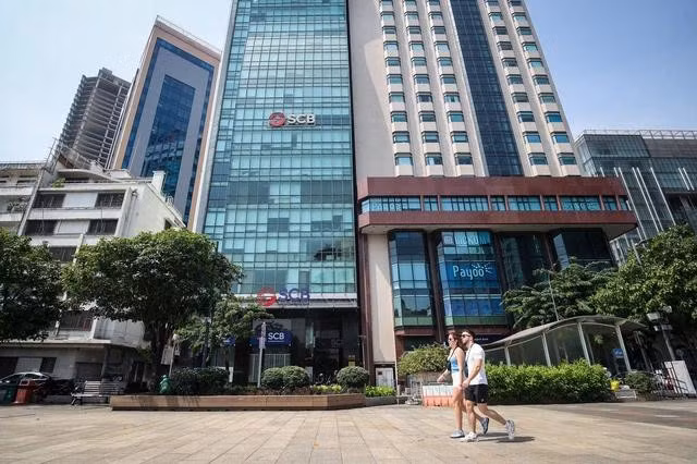 Tòa nhà tại 19 Nguyễn Huệ Q.1 (TP.HCM) là một trong những tài sản có giá trị rất lớn đang bị kê biên. ẢNH: NHẬT THỊNH