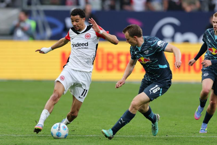 Ekitike xếp thứ 6 danh sách Vua phá lưới Bundesliga mùa giải 2024-2025 Ekitike xếp thứ 6 danh sách Vua phá lưới Bundesliga mùa giải 2024-2025