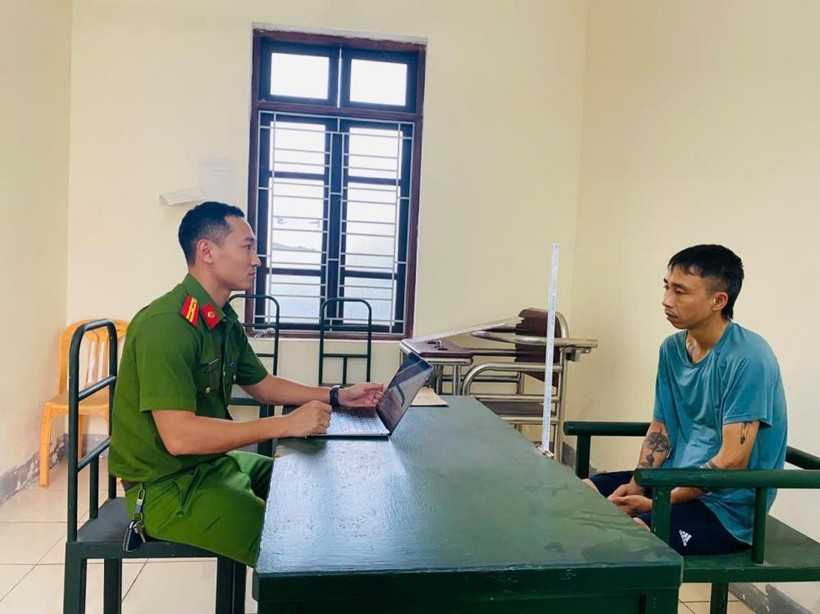 Cơ quan điều tra làm việc với Lê Ngọc Thành. khoi-to.jpg