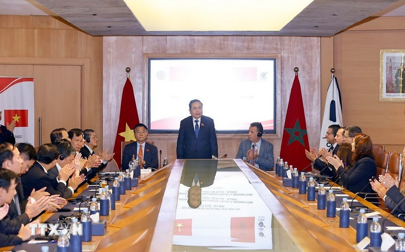 Chủ tịch Quốc hội Trần Thanh Mẫn dự khai mạc Tọa đàm chính sách thúc đẩy hợp tác kinh tế, thương mại và đầu tư Việt Nam - Maroc. Ảnh: Doãn Tấn/TTXVN maroc.jpg