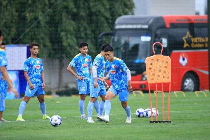 Tham dự CFA Team China 2026 cũng giúp cầu thủ trẻ Việt Nam được cọ xát, tích lũy kinh nghiệm, rèn giũa bản lĩnh thi đấu quốc tế.