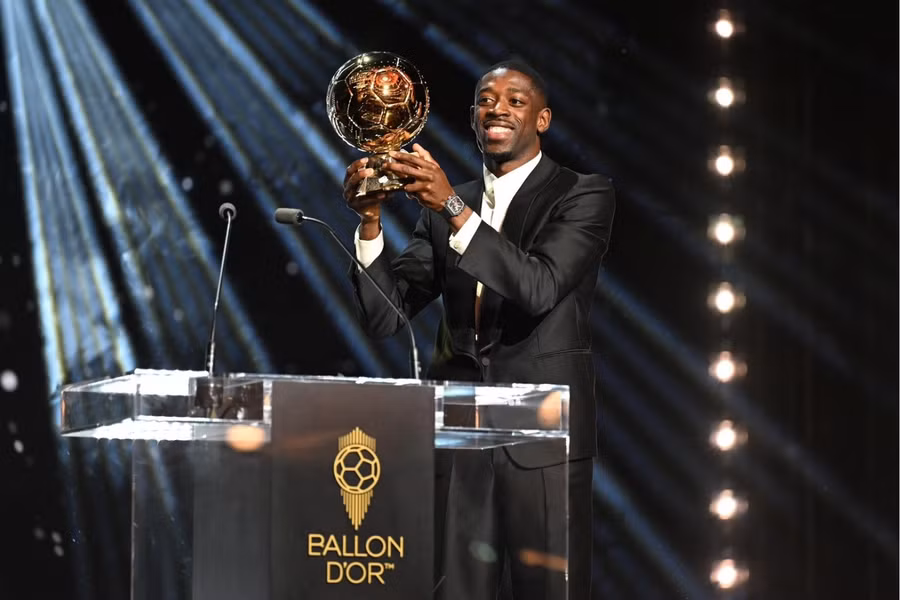 Ousmane Dembélé giành danh hiệu Quả bóng vàng 2025. Ảnh: DM