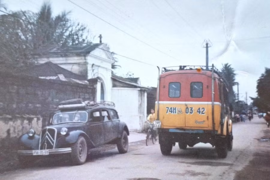 Những bức ảnh về Hội An 30 năm trước được du khách Anh Simon O'Reilley chia sẻ. ẢNH: SIMON O'REILLY