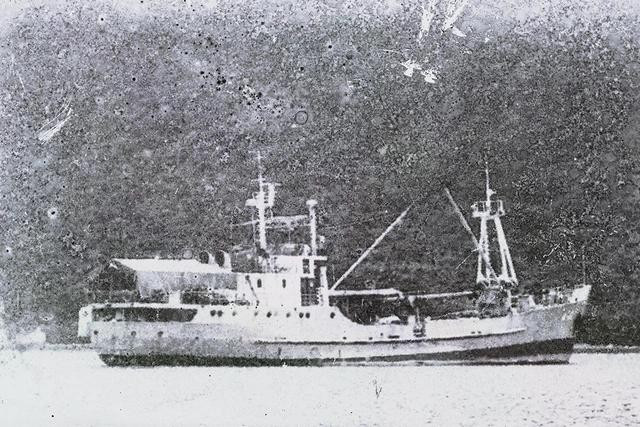 Tàu HQ-614 rời quân cảng Cam Ranh, ra Trường Sa làm nhiệm vụ bảo vệ chủ quyền năm 1988. Ảnh: QCHQ Tàu HQ-614 rời quân cảng Cam Ranh, ra Trường Sa làm nhiệm vụ bảo vệ chủ quyền năm 1988. Ảnh: QCHQ