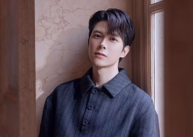 Anh Tú Atus cho biết sẽ tiết lộ nhiều bí mật trong buổi fan meeting sắp tới. Ảnh: NVCC