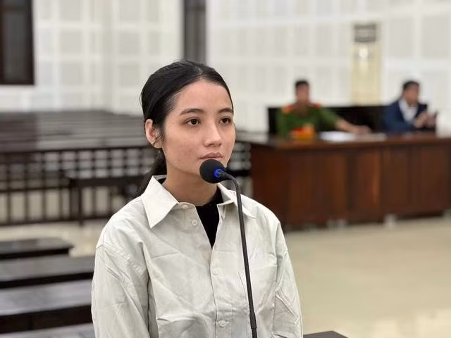 Dương lãnh 2 năm 6 tháng tù. ẢNH: NGUYỄN TÚ