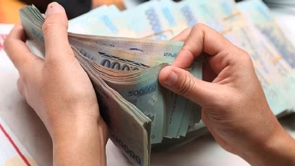 Đôn đốc doanh nghiệp chi trả đầy đủ lương, thưởng Tết cho người lao động (ảnh minh họa).