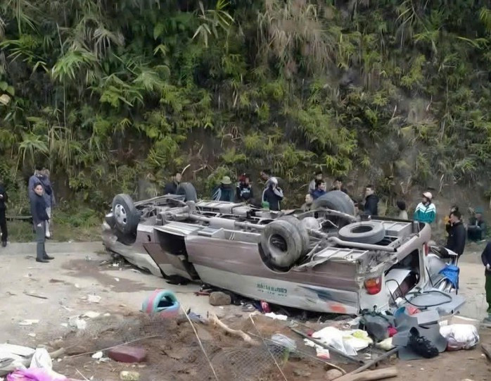 Hiện trường vụ tai nạn khiến 18 người thương vong