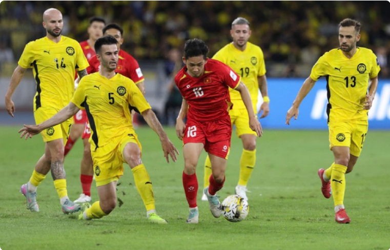 Malaysia sử dụng nhiều cầu thủ nhập tịch ở vòng loại ASIAN Cup 2027 Malaysia sử dụng nhiều cầu thủ nhập tịch ở vòng loại ASIAN Cup 2027