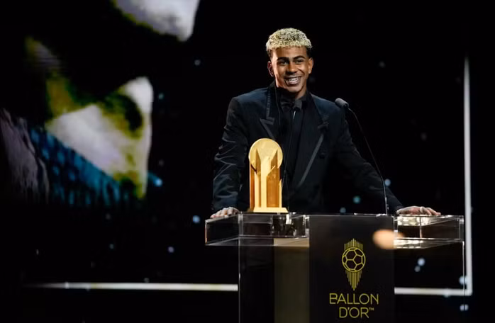 Lamine Yamal - Cầu thủ nam trẻ xuất sắc nhất