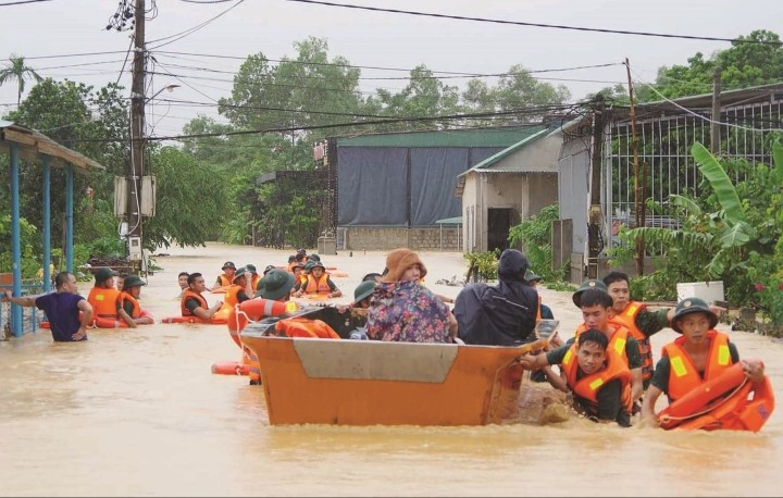 Triệt để sơ tán dân cư tại các khu vực có nguy cơ xảy ra lũ ống, lũ quét, sạt lở đất. Ảnh minh họa/Nguồn VGP so-tan-dan-cu.jpg